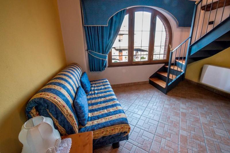 Ristorante Albergo Da Maurizio 크라반자나 외부 사진