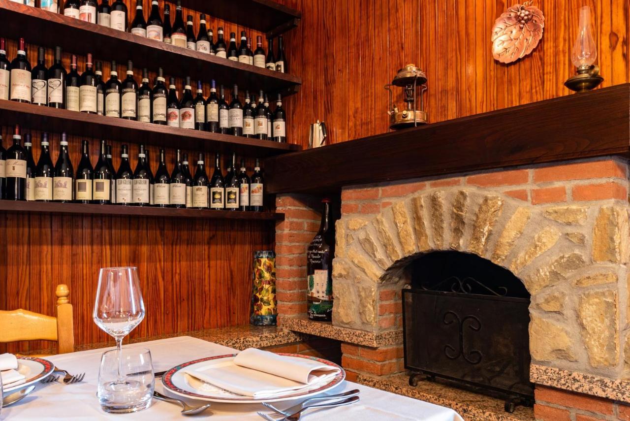 Ristorante Albergo Da Maurizio 크라반자나 외부 사진